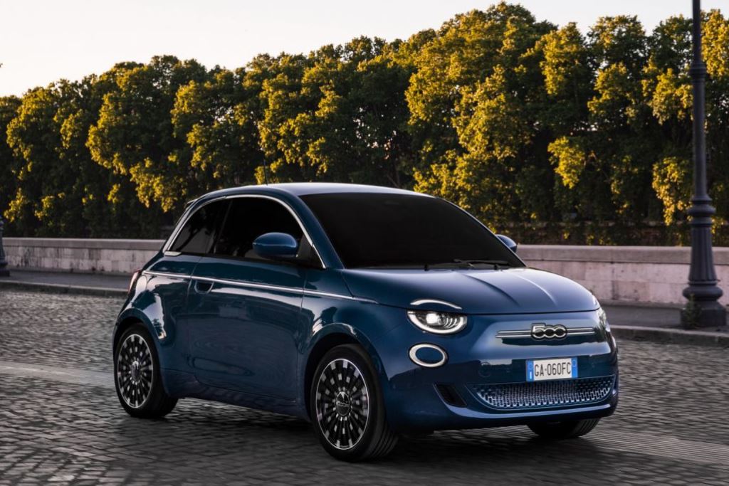 Fiat 500e Cabrio 500e Cabrio 42 KWh La Prima By Bocelli Dettaglio auto DB Motori Fiat 500e Cabrio 500e Cabrio 42 KWh La Prima By Bocelli Dettaglio auto DB Motori
